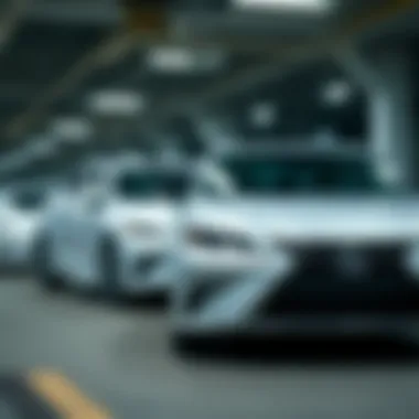 Comparison with Competitors of Lexus ES 350 Comparison chart of Lexus ES 350 with its competitors